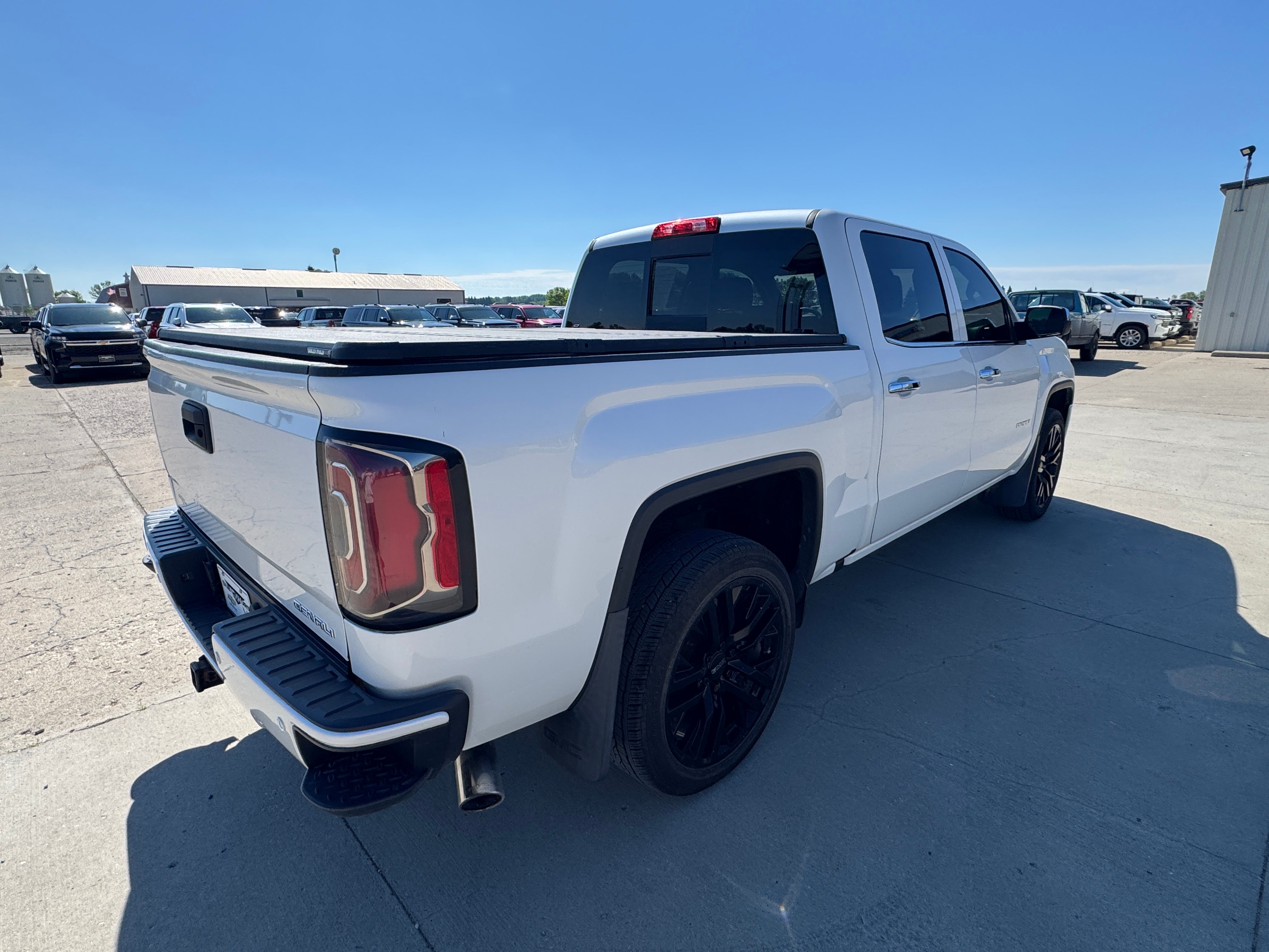 2017 GMC Sierra 1500 — rear three-quarter view